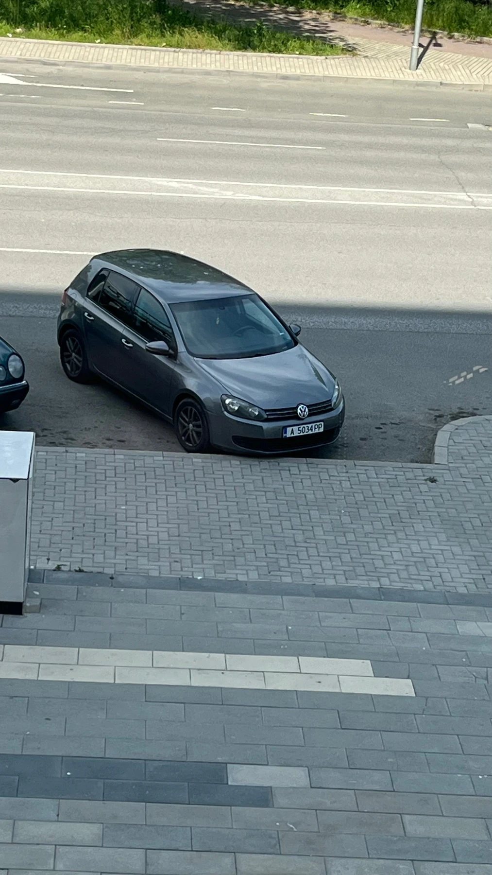 VW Golf 1.6tdi - изображение 2