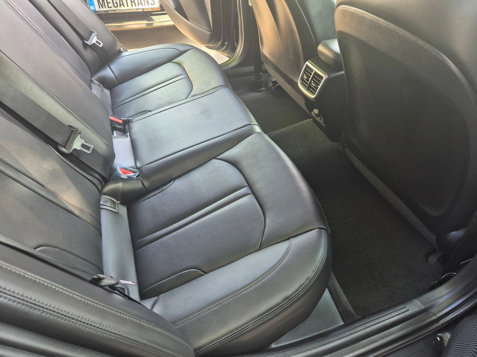 Kia K5 2.0 cm3 LPG - изображение 8