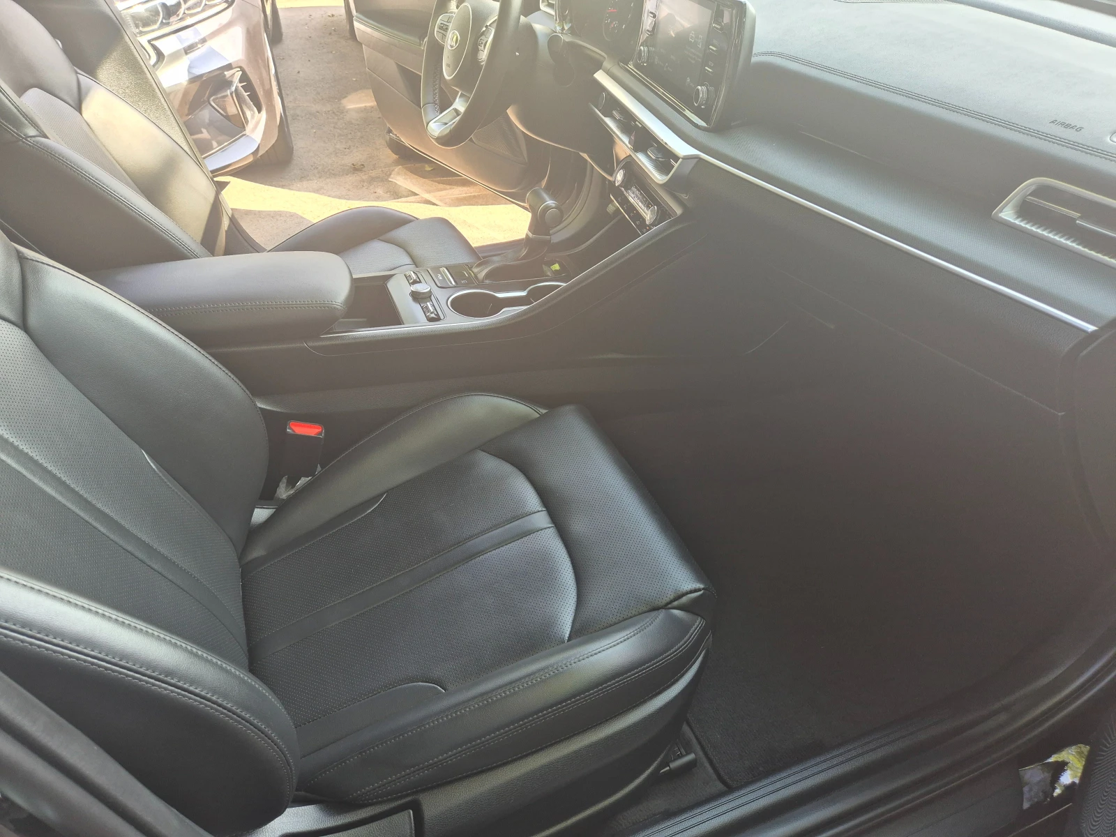 Kia K5 2.0 cm3 LPG - изображение 7
