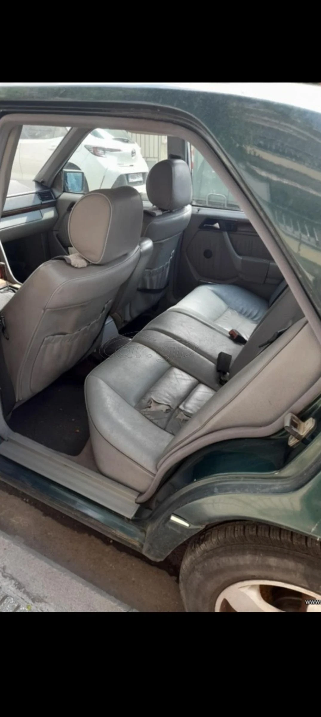 Mercedes-Benz E 200  - изображение 6