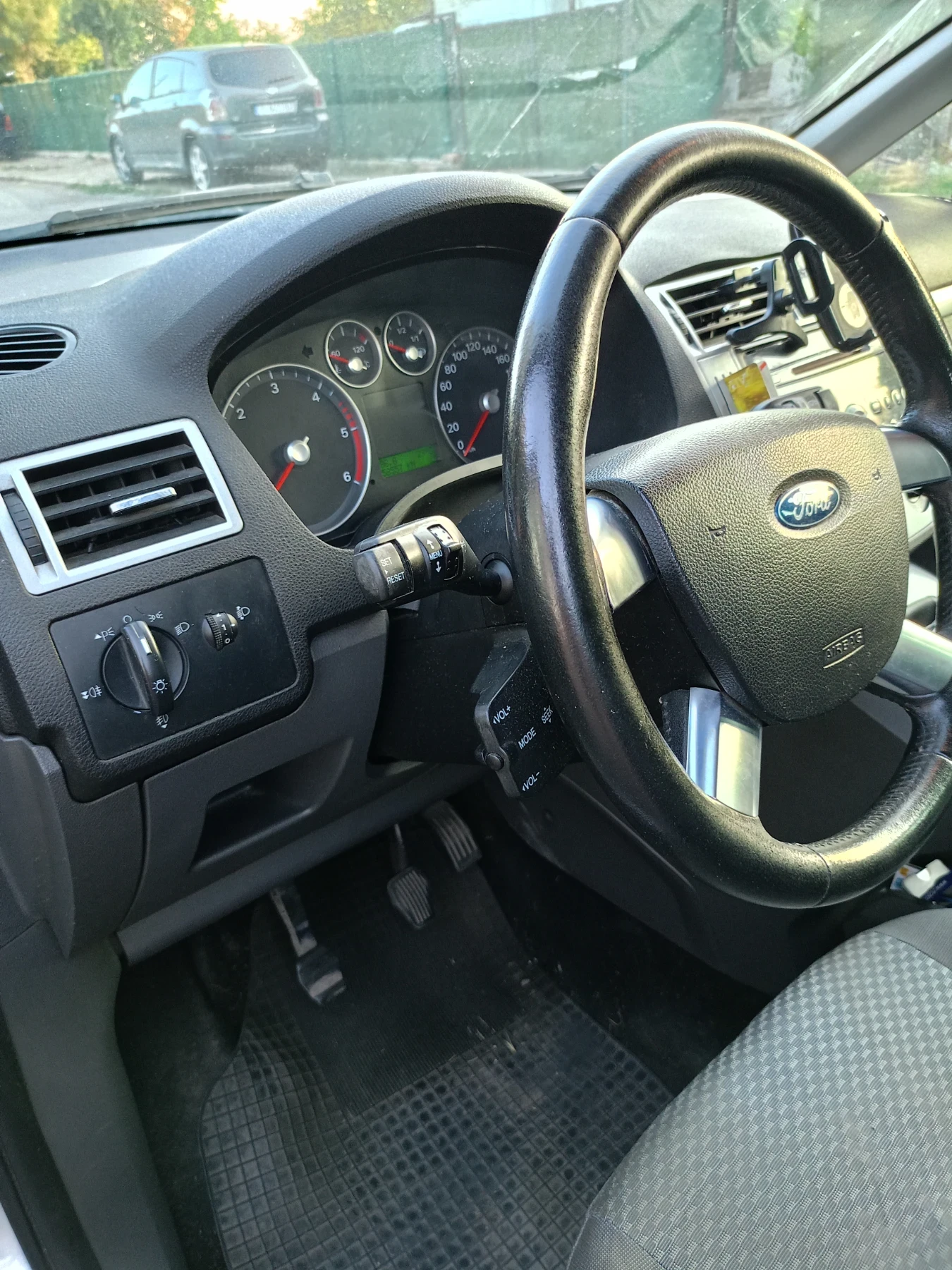 Ford C-max 1.6 | Mobile.bg � ����������� 12