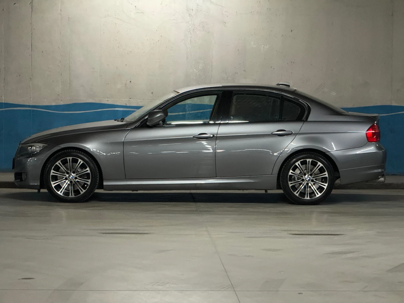 BMW 330  - изображение 5