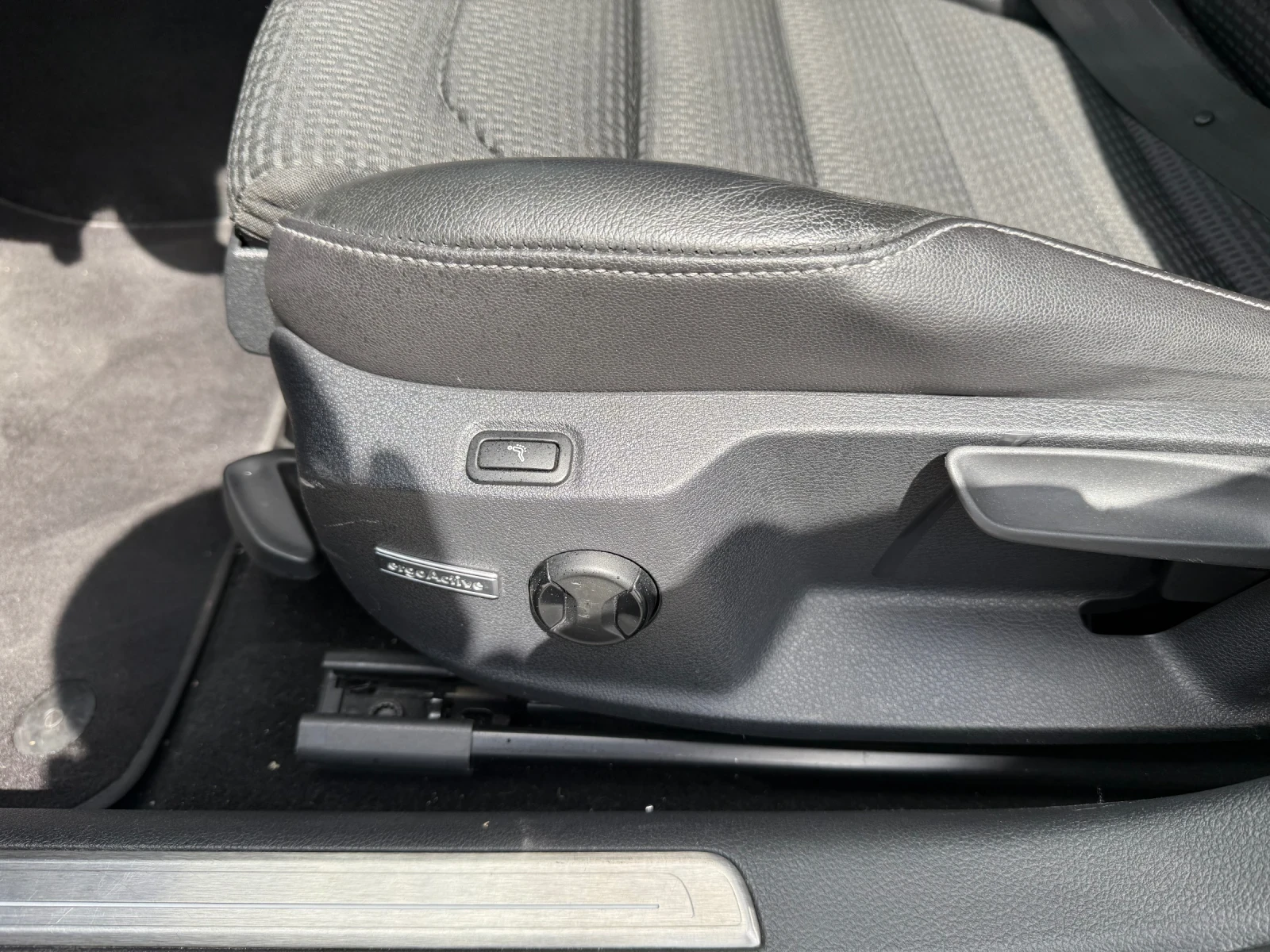 VW Golf 2.0 TDI R LINE VIRTUAL DASHBOARD  - изображение 10
