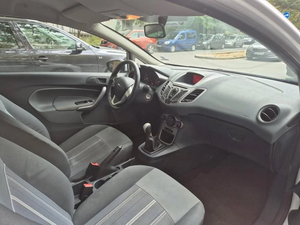Ford Fiesta  - изображение 8