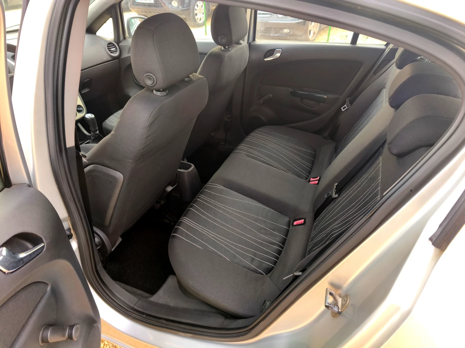 Opel Corsa 1.3 CDTi* Enjoy - изображение 9