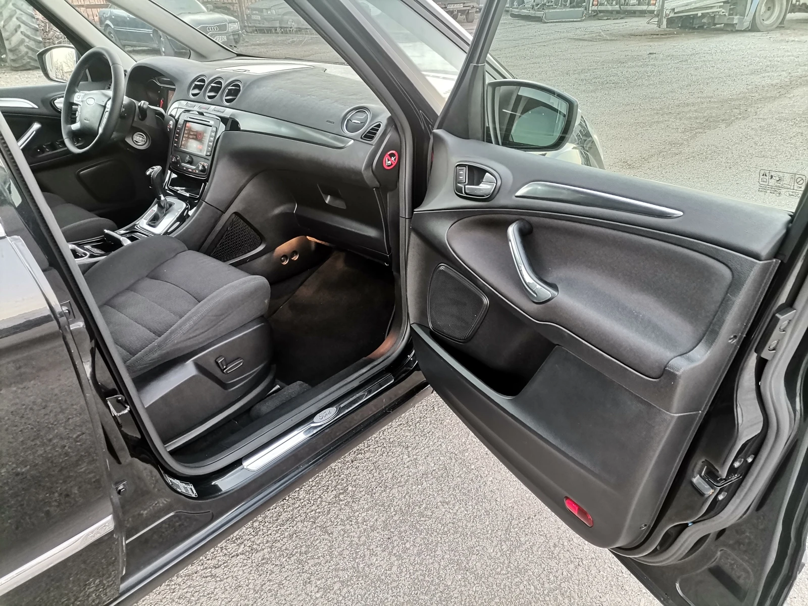 Ford Galaxy 2.0 163�.� * TITANIUM*  | Mobile.bg � ����������� 10