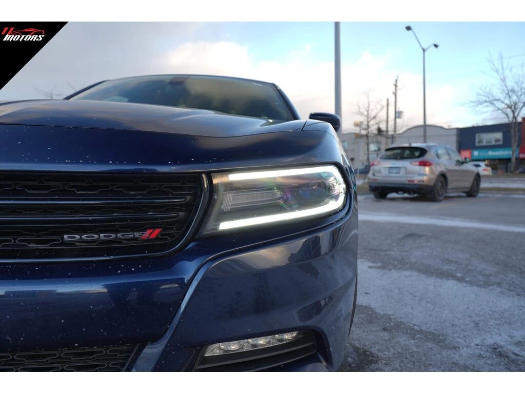 Dodge Charger * 4dr Sdn SXT | NO ACCIDENTS * CARFAX * ЦЕНА ДО БГ - изображение 5