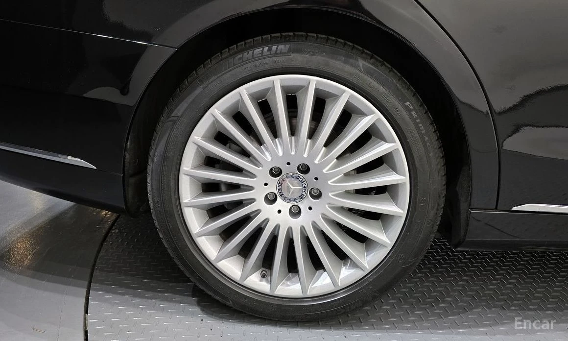 Mercedes-Benz S 350  - изображение 5