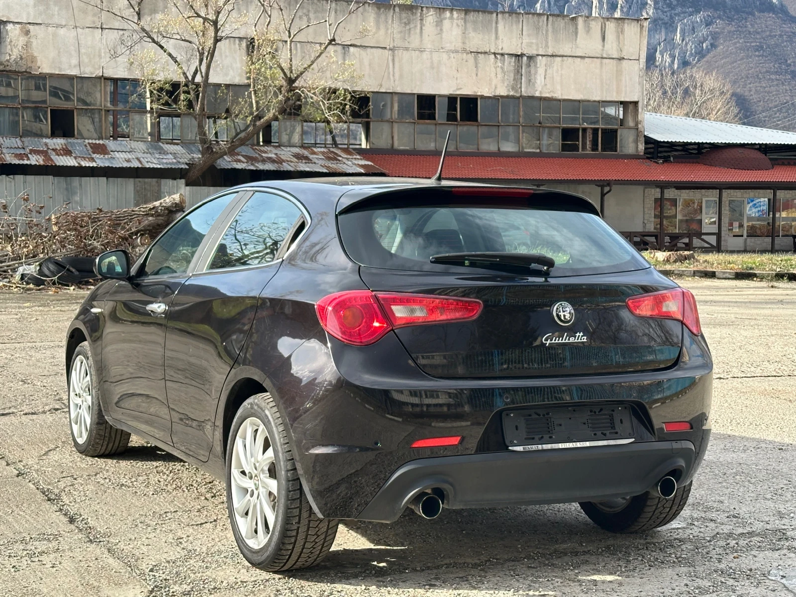 Alfa Romeo Giulietta 2.0JTD M-2 ITALY | Mobile.bg � ����������� 3