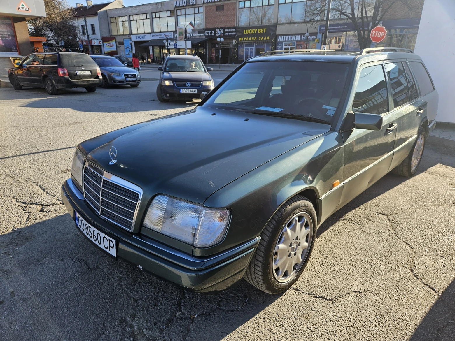Mercedes-Benz E 200