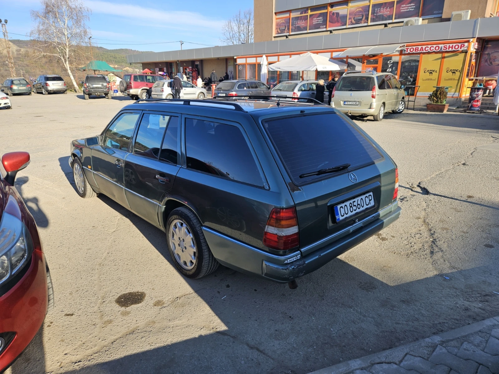 Mercedes-Benz E 200, снимка 6 - Автомобили и джипове - 53785612