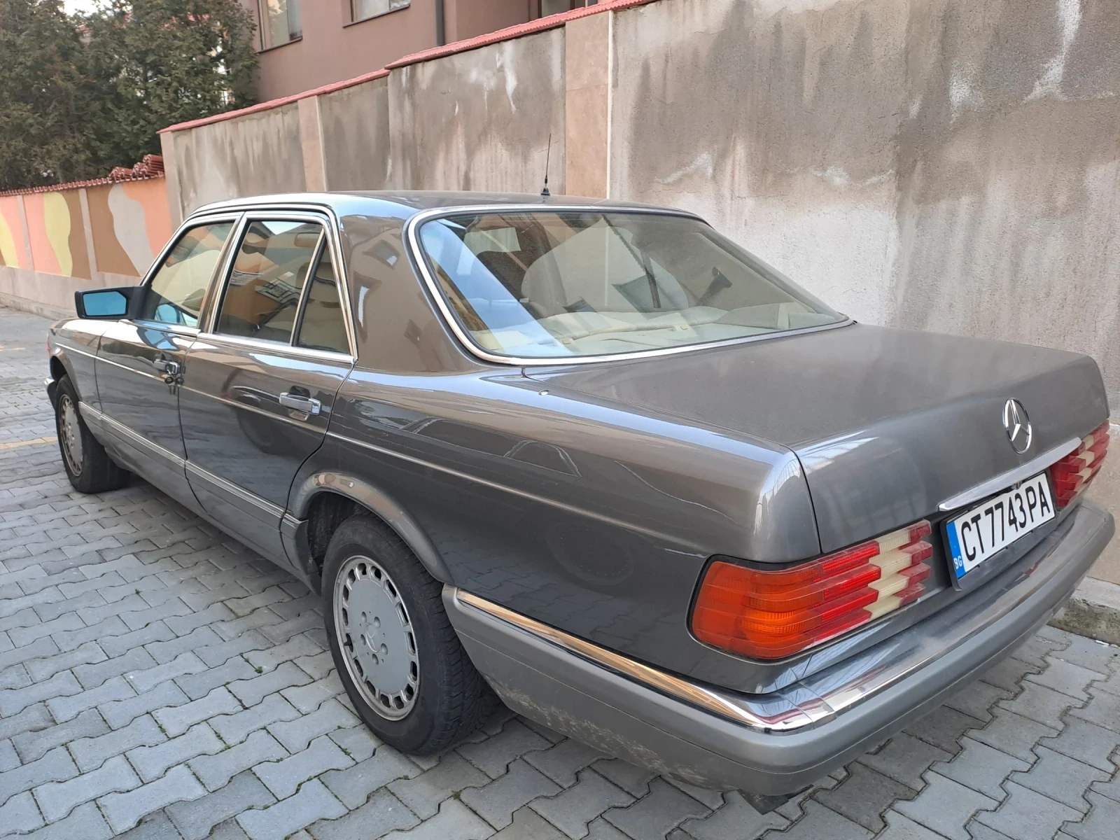 Mercedes-Benz 126 300SE, снимка 4 - Автомобили и джипове - 53824581