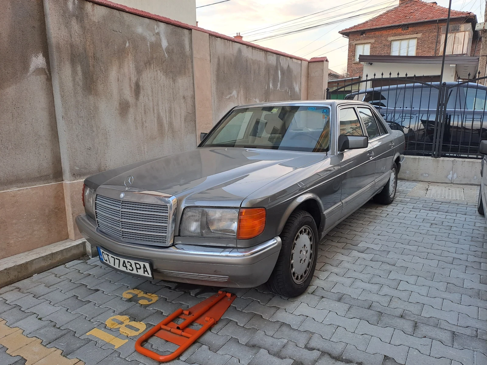 Mercedes-Benz 126 300SE