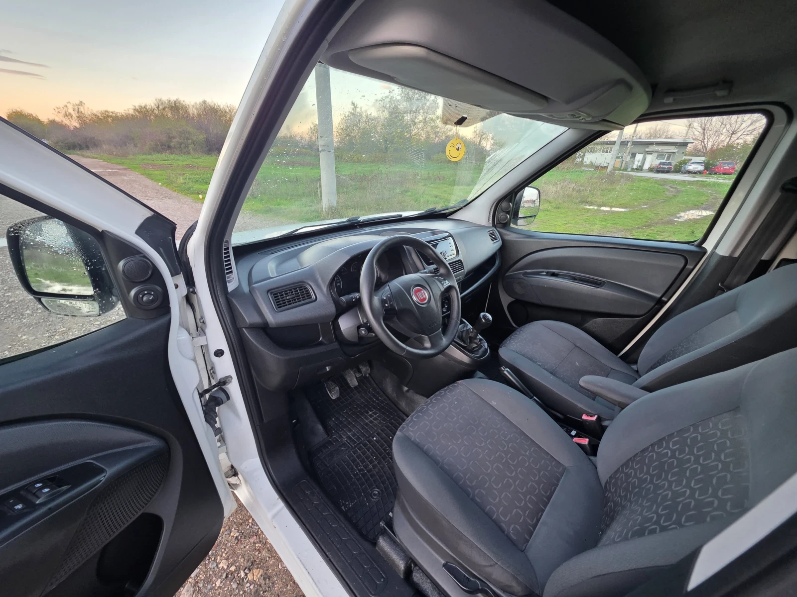 Fiat Doblo 1.3 mjet eu5, снимка 8 - Автомобили и джипове - 53838942
