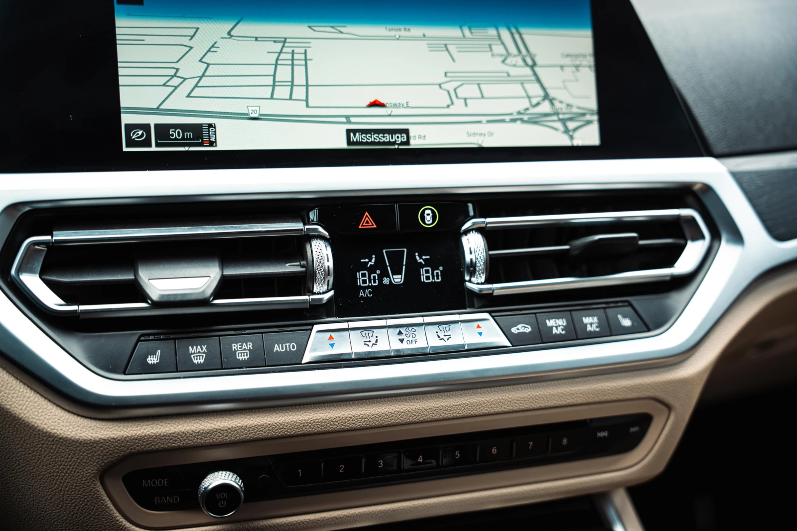 BMW 330 XDRIVE* CARPLAY* �������* �������* KEYLESS*  | Mobile.bg � ����������� 14