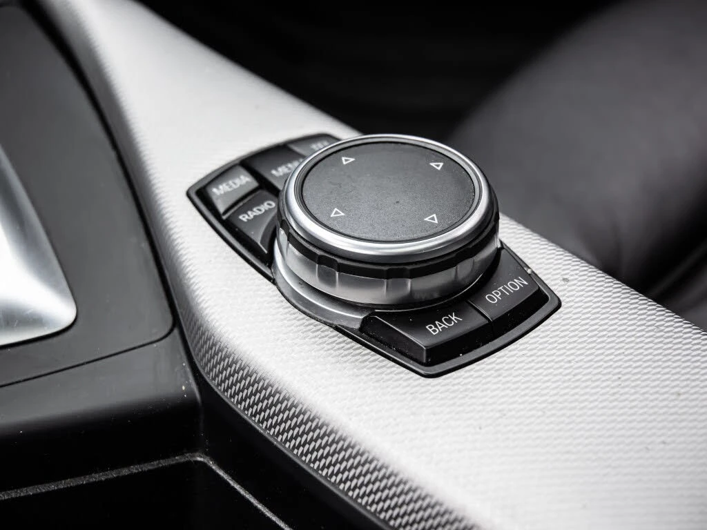 BMW M2 M235i* xDrive* ����������* (���� �� ��) | Mobile.bg � ����������� 13