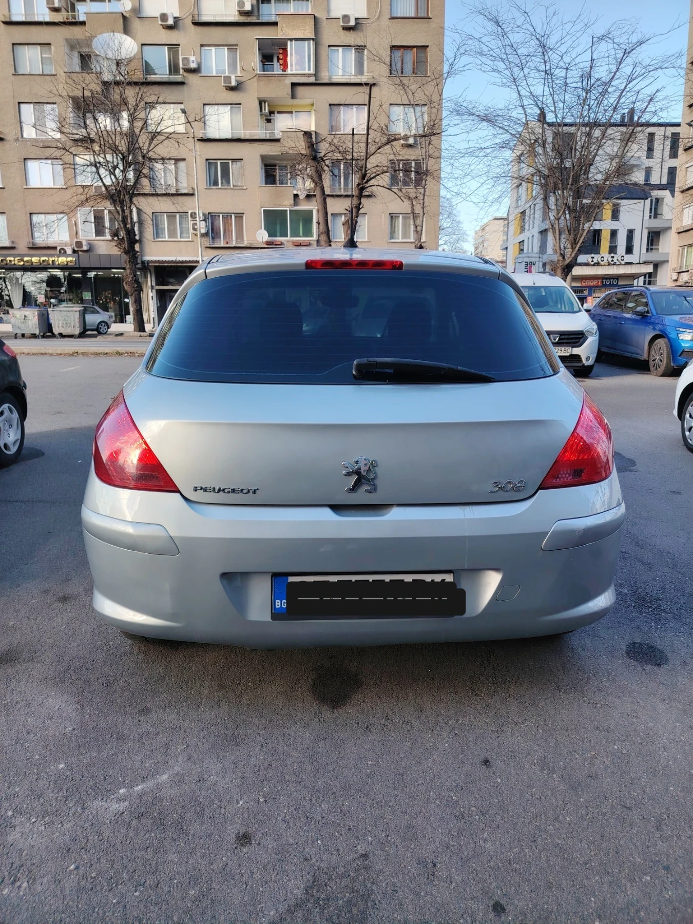 Peugeot 308 1.6 Hdi ПАНОРАМА, снимка 12 - Автомобили и джипове - 54388540