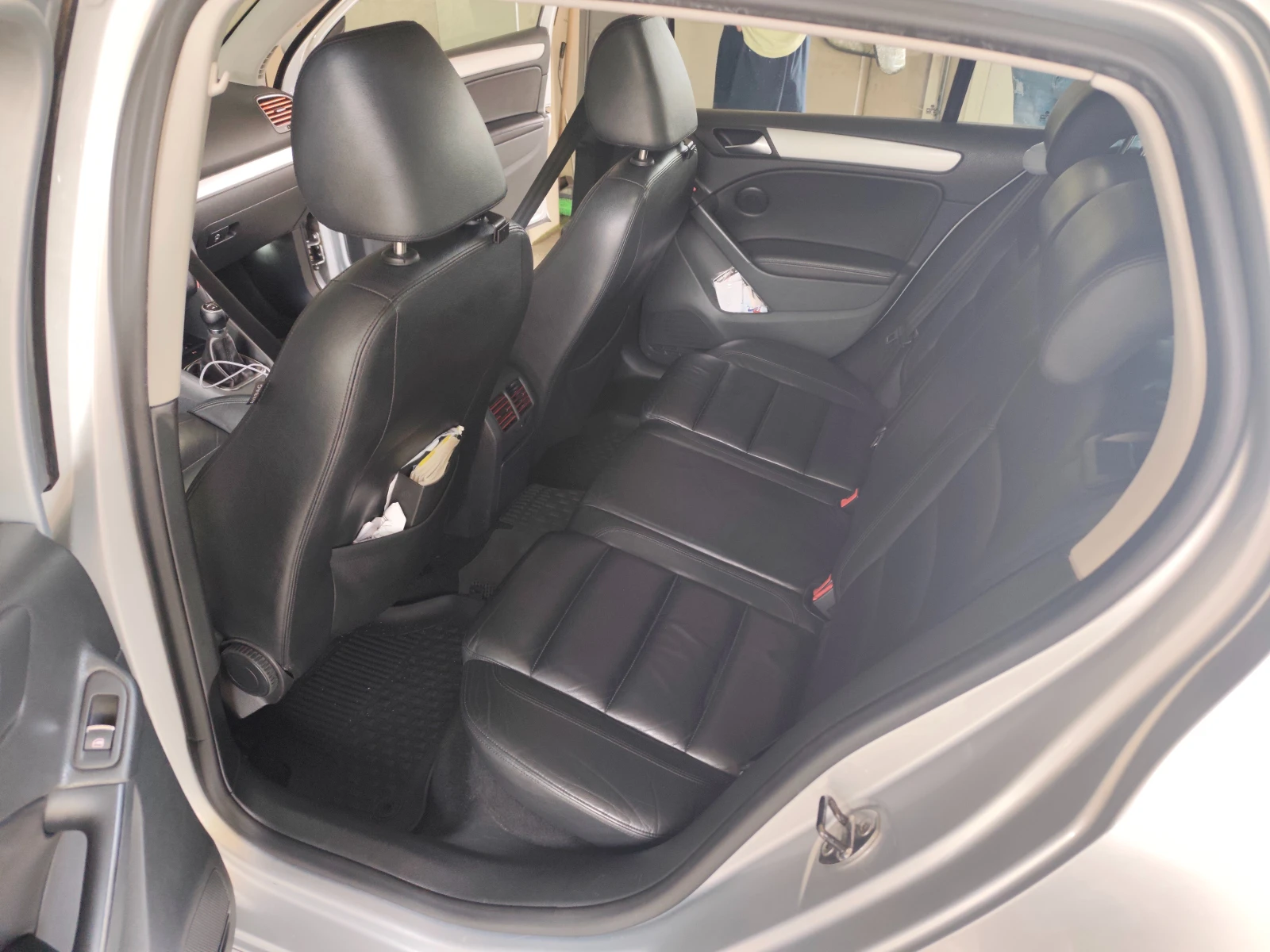 VW Golf, снимка 8 - Автомобили и джипове - 54809503