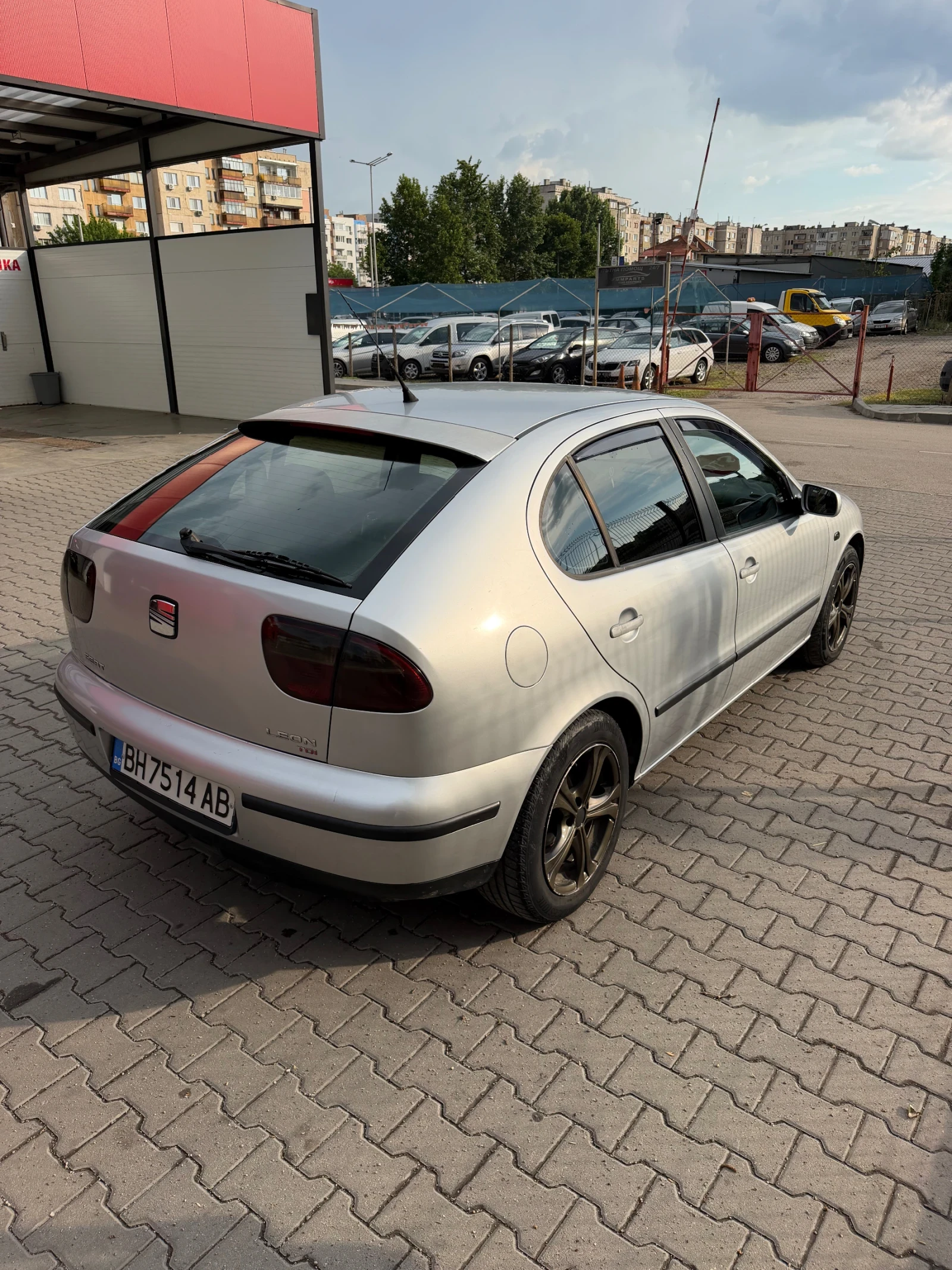 Seat Leon 1.9 TDI ARL, снимка 6 - Автомобили и джипове - 54992365