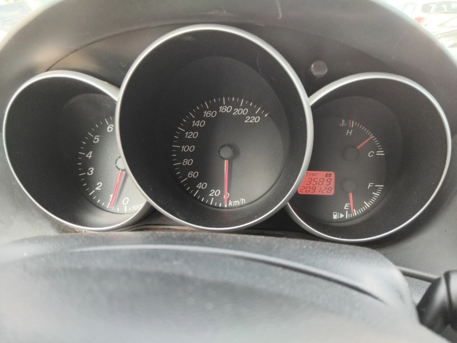 Mazda 3, снимка 9 - Автомобили и джипове - 54995128