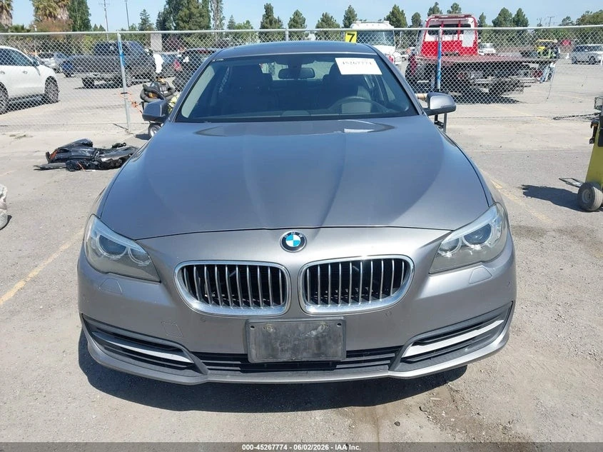 BMW 535 3.0L I-6 DI, DOHC, VVT, TURBO, 300HP* CARFAX* ВИДЕ, снимка 11 - Автомобили и джипове - 55237018