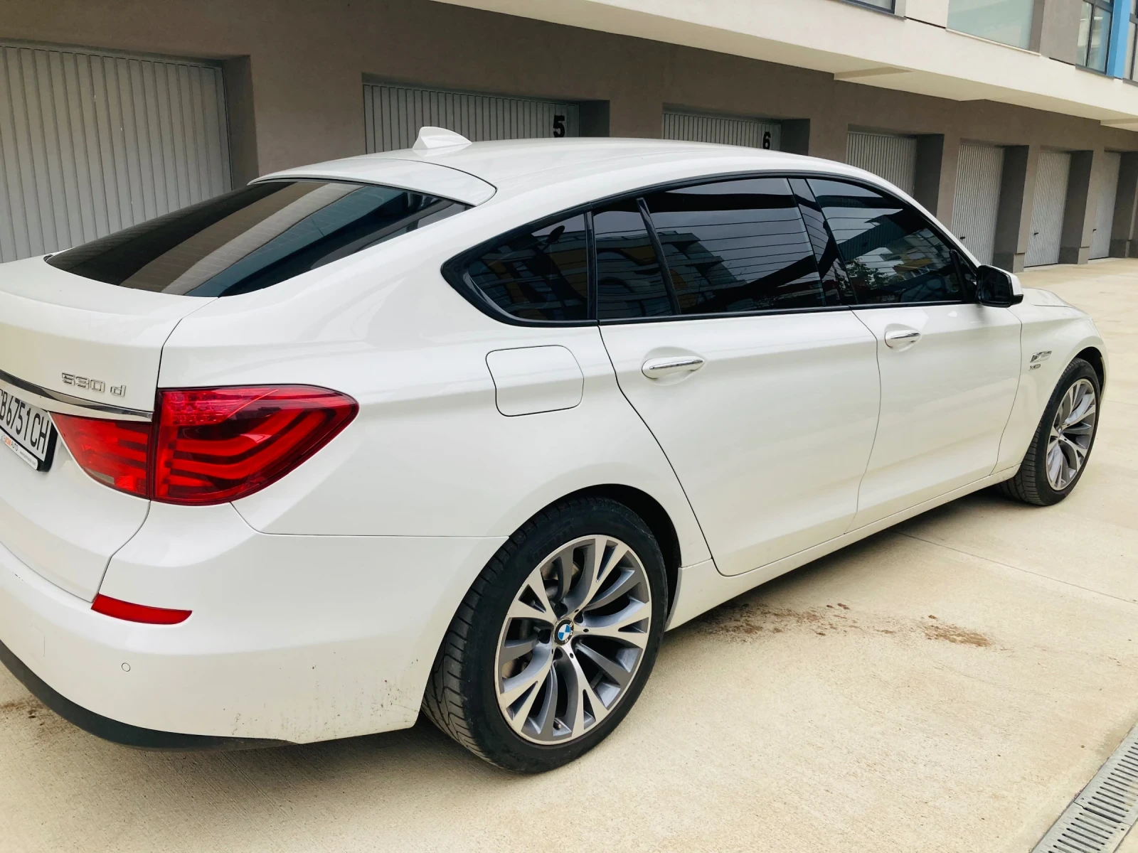 BMW 5 Gran Turismo 530D, снимка 6 - Автомобили и джипове - 55314664