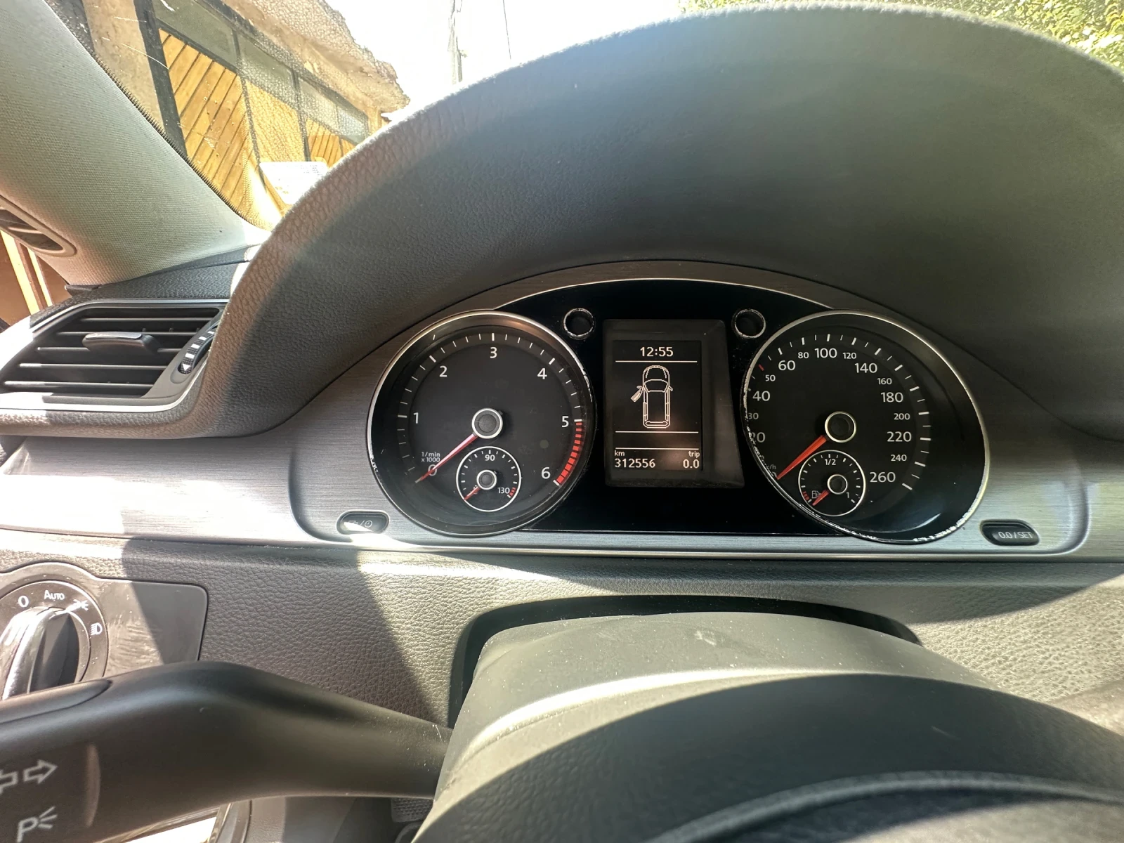 VW Passat, снимка 11 - Автомобили и джипове - 55421325