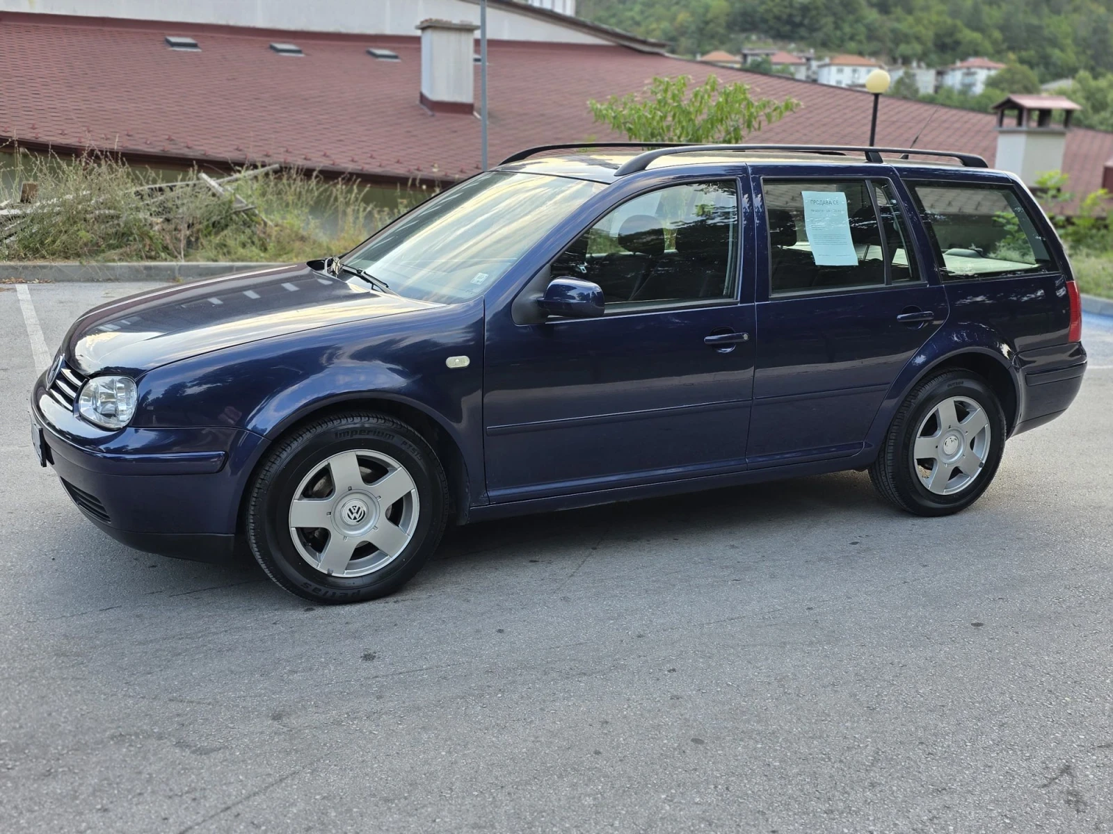 VW Golf 1.6i Климатроник, снимка 7 - Автомобили и джипове - 55798486