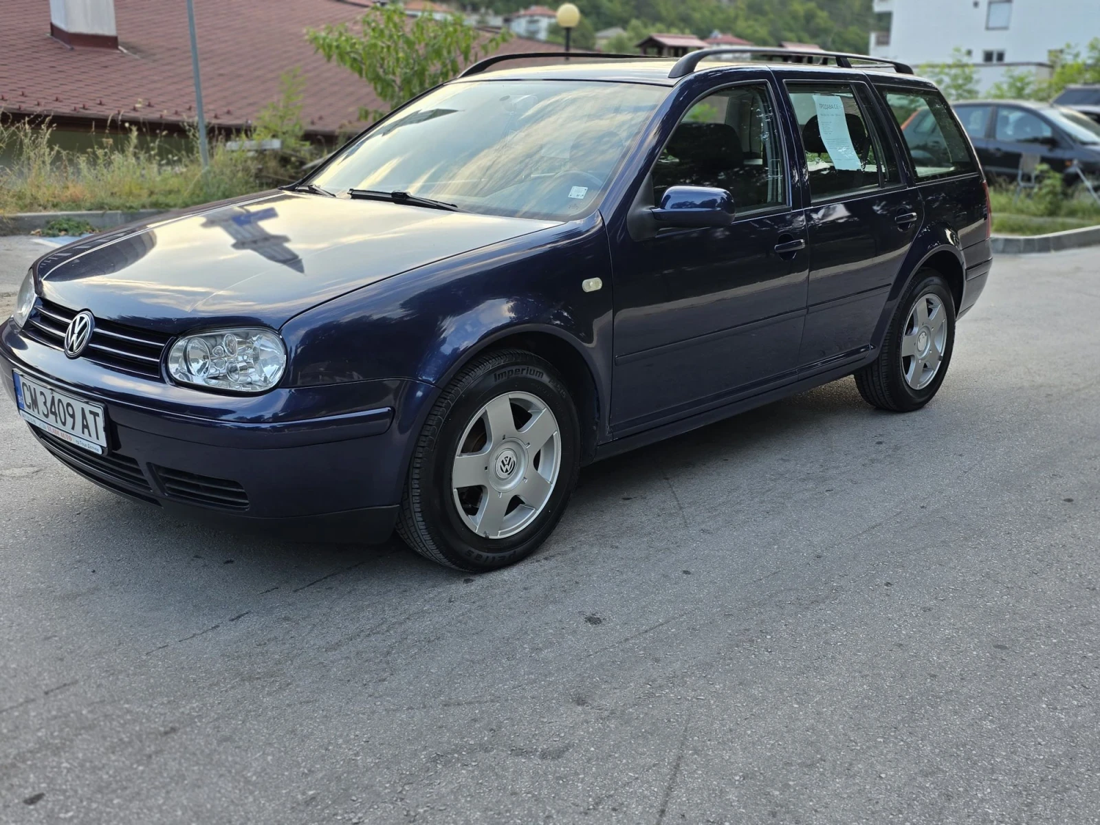 VW Golf 1.6i Климатроник, снимка 8 - Автомобили и джипове - 55798486