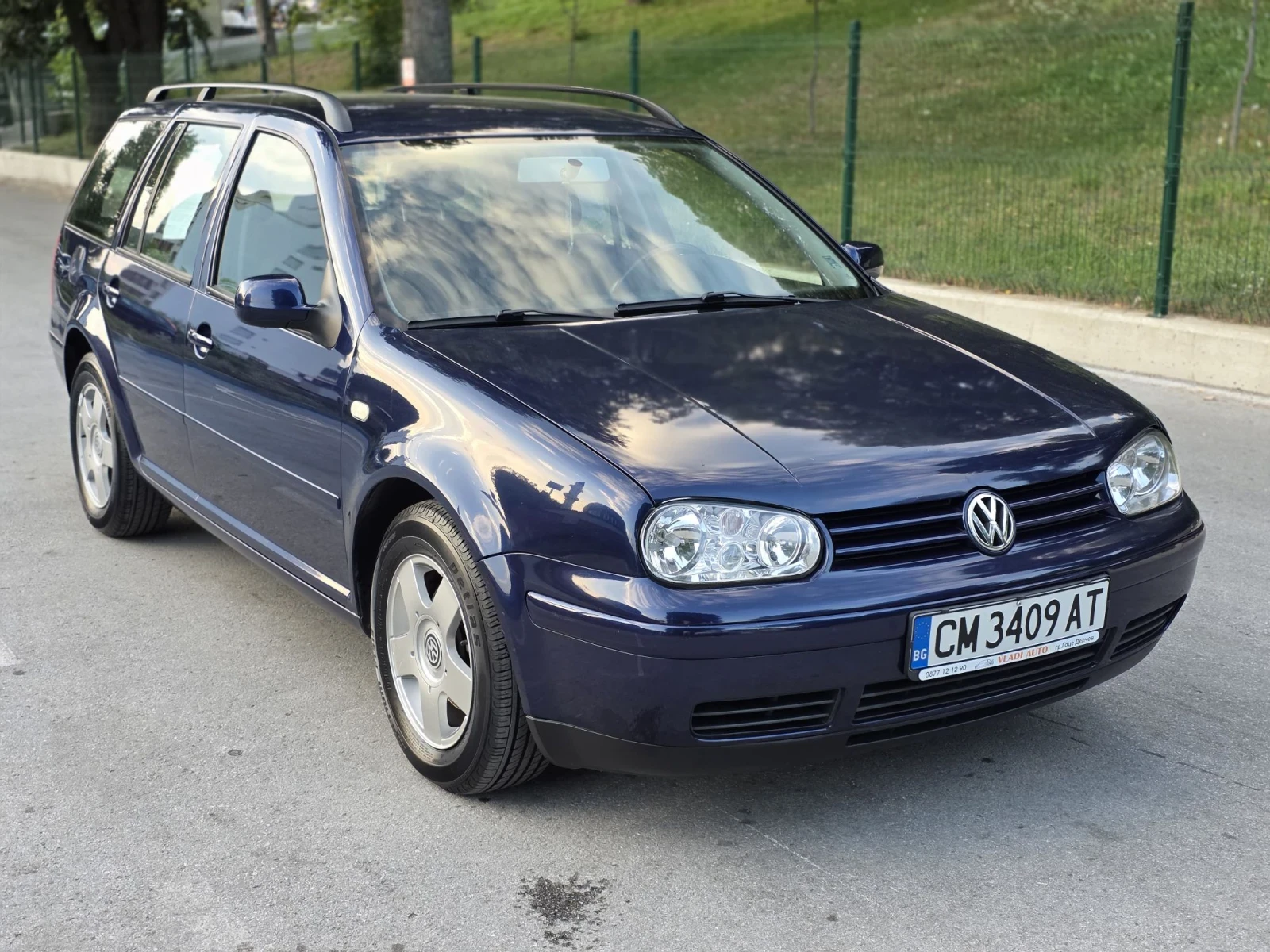 VW Golf 1.6i Климатроник
