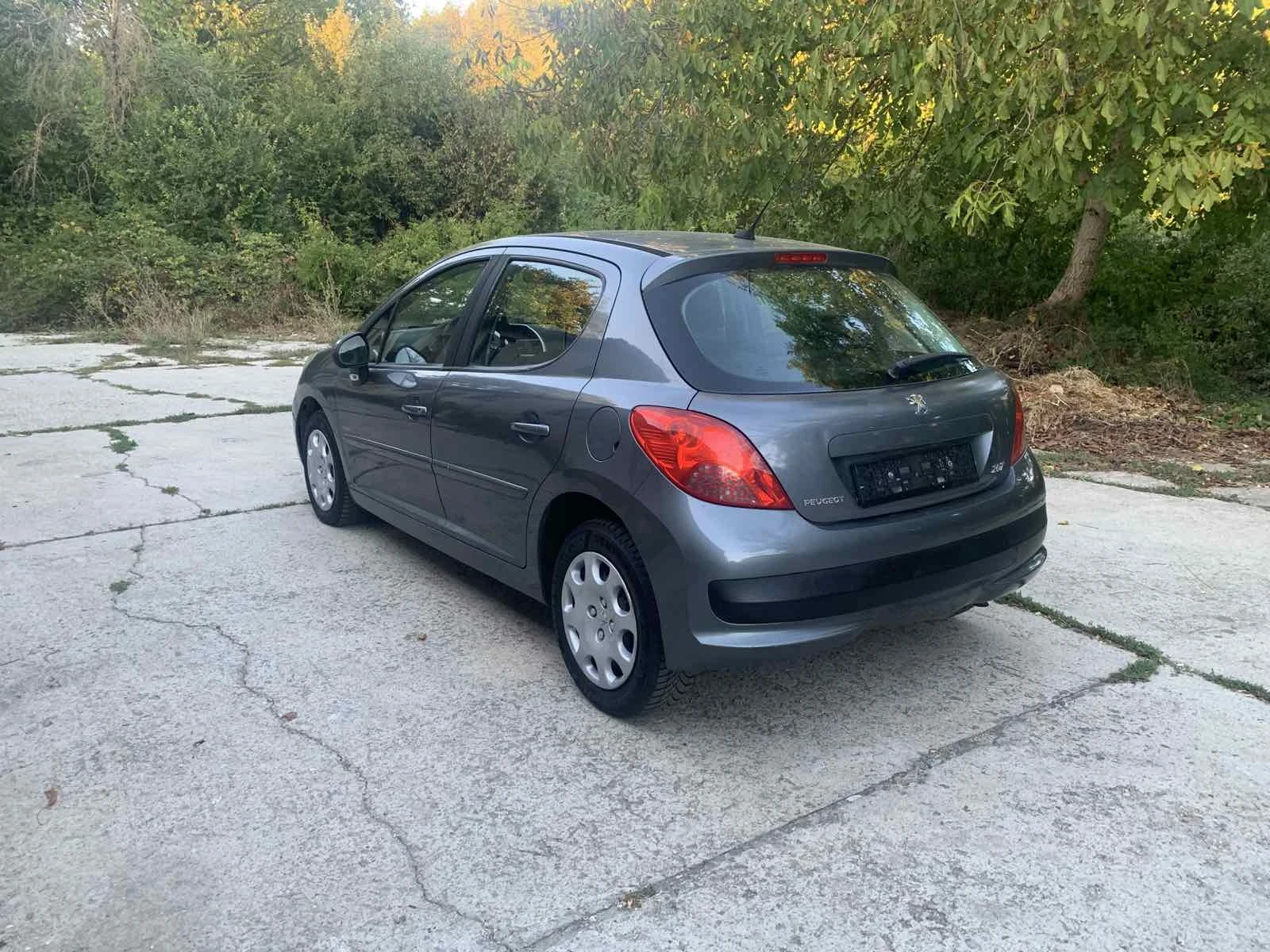 Peugeot 207, снимка 3 - Автомобили и джипове - 56132956