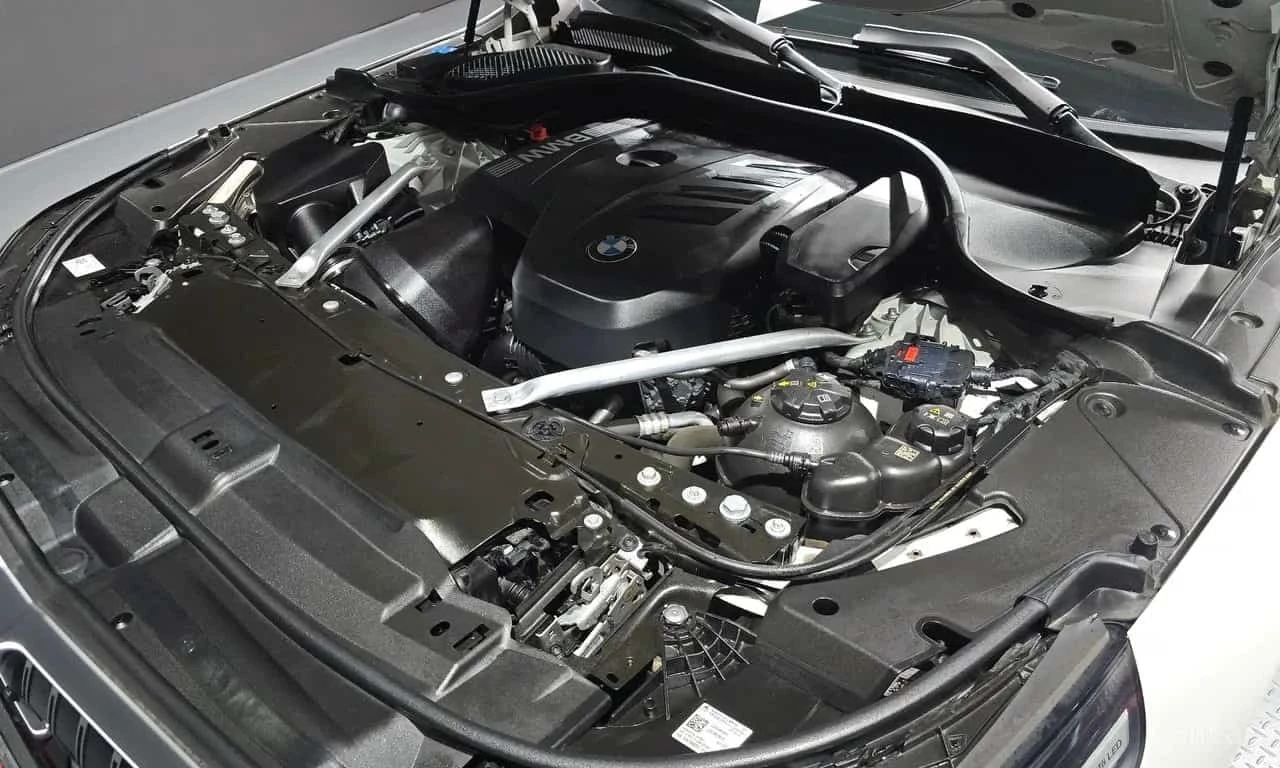BMW 520 M Sport * АВТОКРЕДИТ БЕЗ ПЪРВОНАЧАЛНА ВНОСКА, снимка 6 - Автомобили и джипове - 56211416