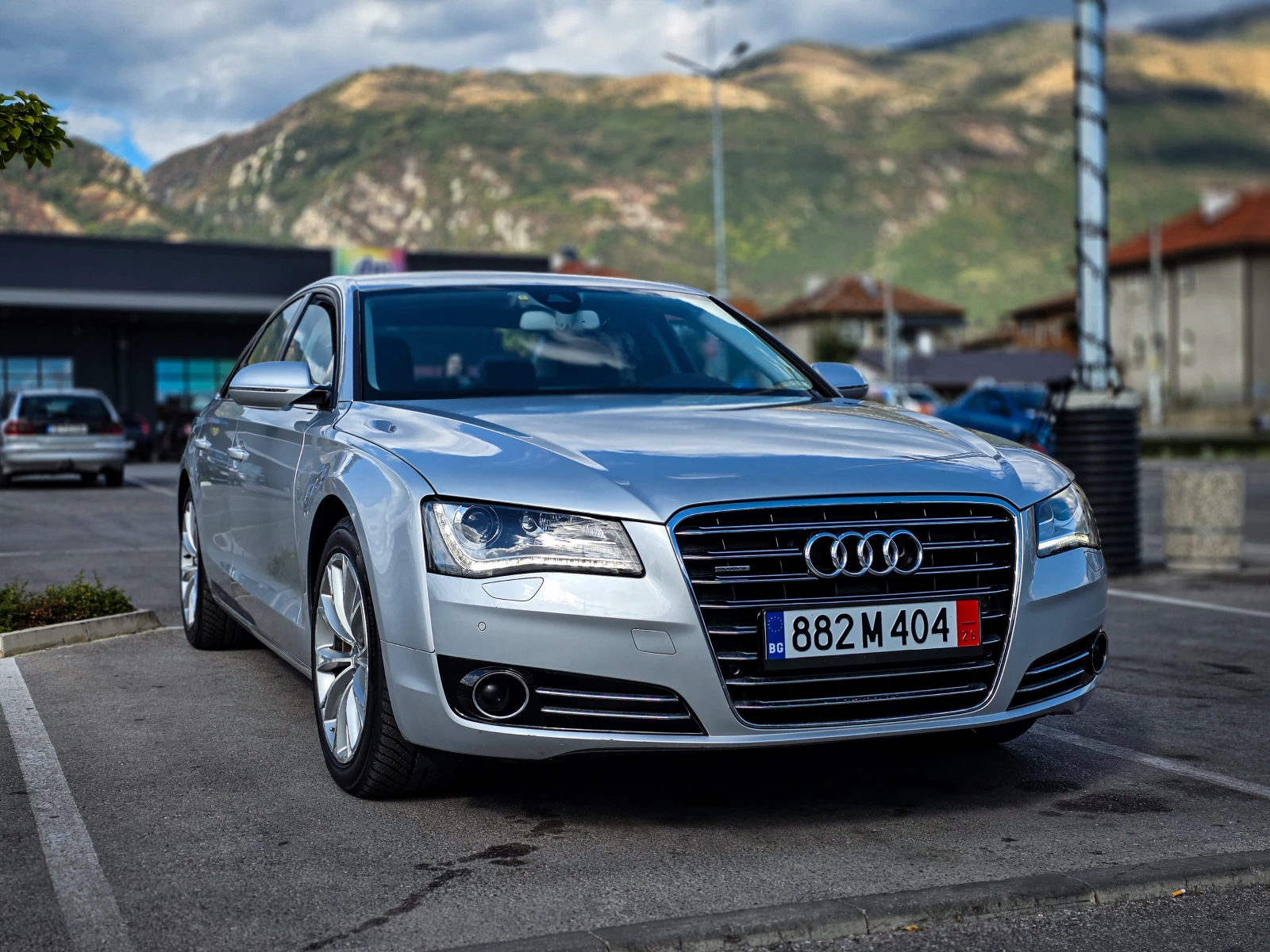 Audi A8 V8 4.2TDI / 115K KM.