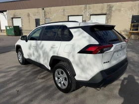 Toyota Rav4 * LE * CARFAX * ПОДГРЕВИ * KEYLESS, снимка 12