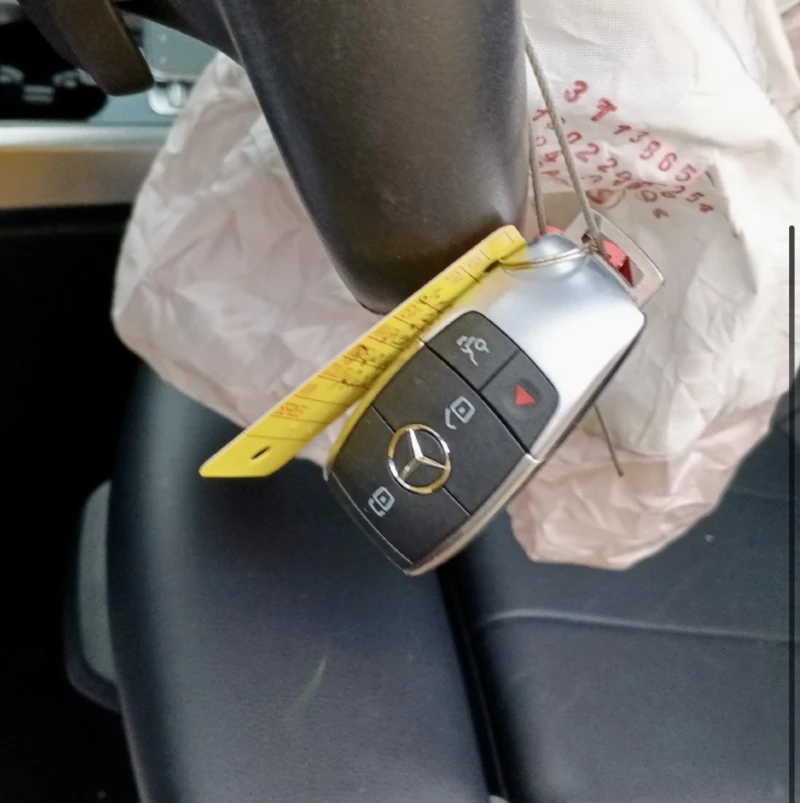 Mercedes-Benz GLB, снимка 12 - Автомобили и джипове - 52597908