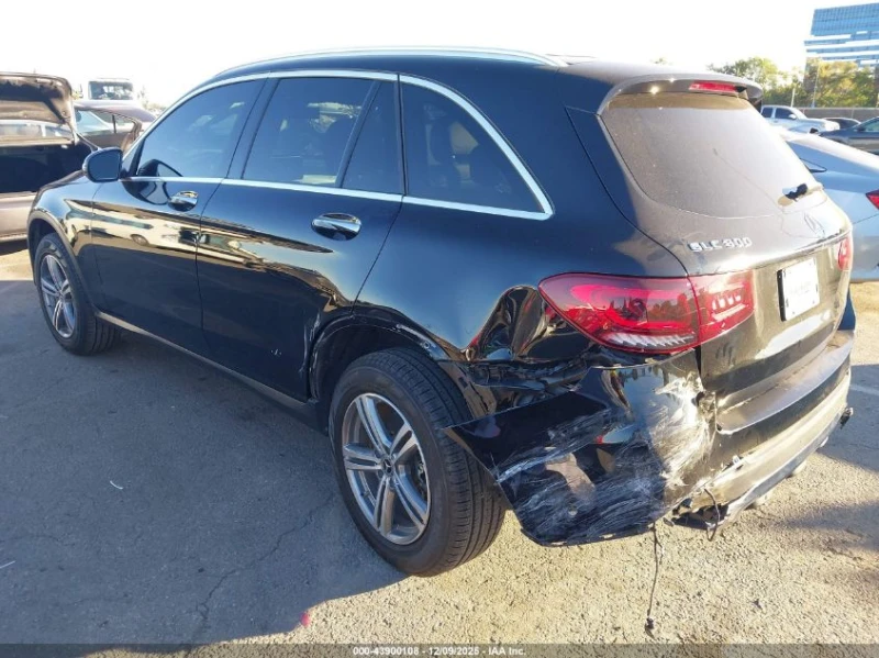 Mercedes-Benz GLC 300 2.0L I-4 DI, DOHC, VVT, TURBO, 255HP 4X2 Drive, снимка 10 - Автомобили и джипове - 53044536