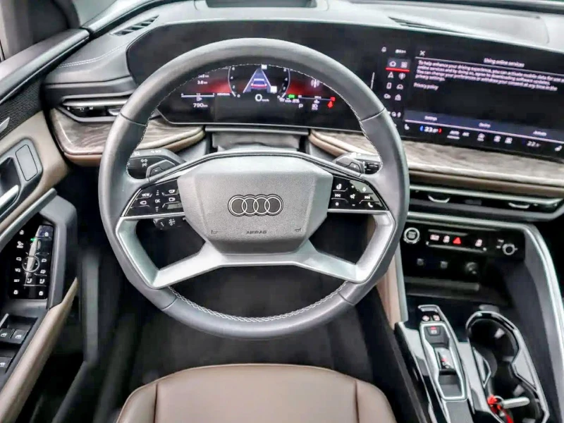 Audi Q5 2.0 TFSI, снимка 7 - Автомобили и джипове - 53183286