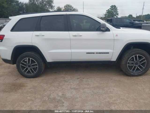 Jeep Grand cherokee TRAILHAWK 4X4, КРАЙНА ЦЕНА, снимка 13 - Автомобили и джипове - 48627415