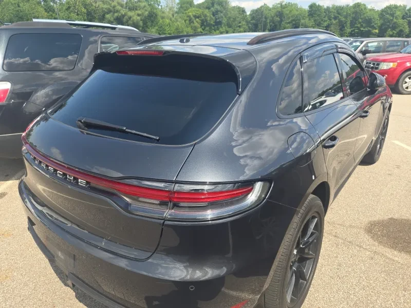 Porsche Macan, снимка 5 - Автомобили и джипове - 55112366