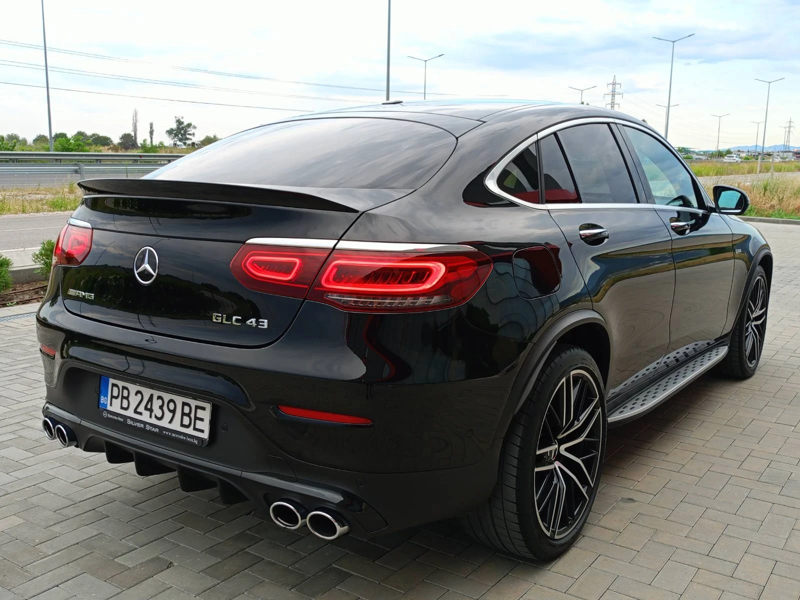 Mercedes-Benz GLC 43 AMG 4MATIC FACELIFT  - изображение 4