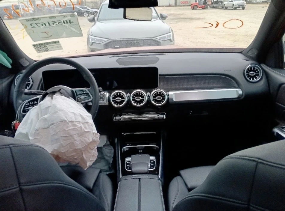 Mercedes-Benz GLB  - изображение 8