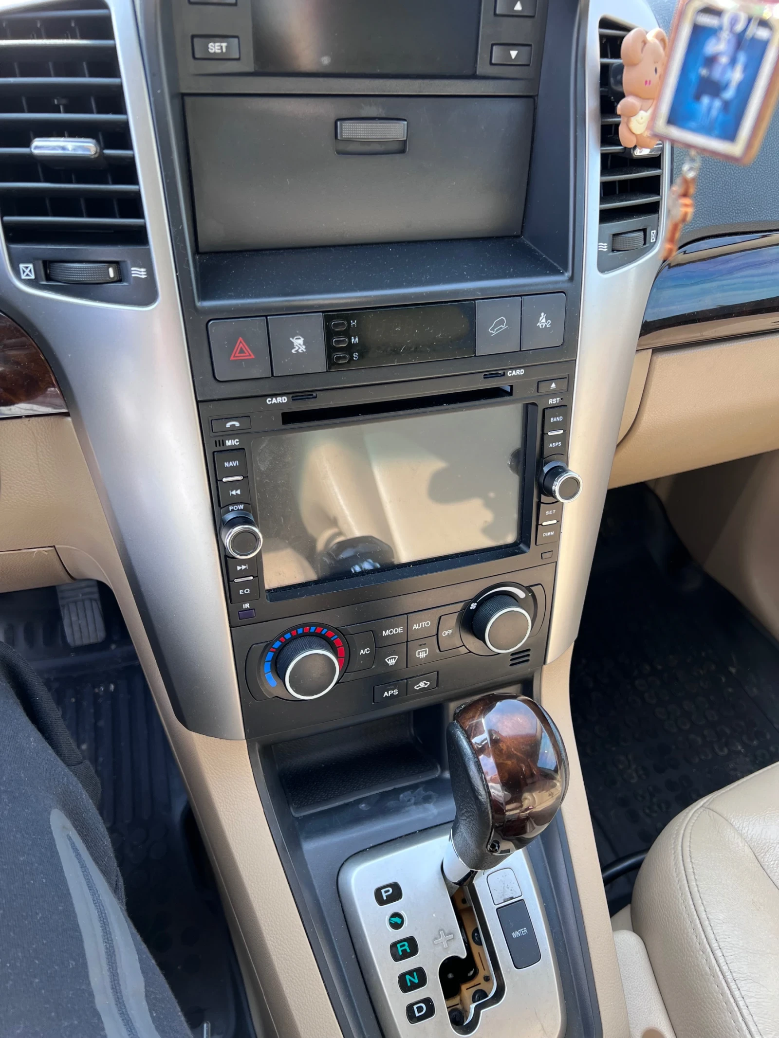 Chevrolet Captiva, снимка 5 - Автомобили и джипове - 53873627