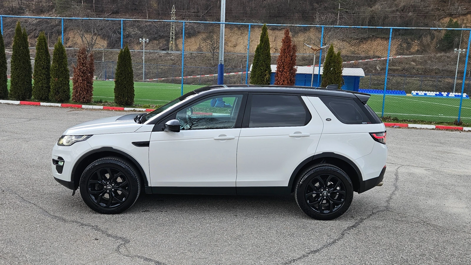 Land Rover Discovery Sport AVTOMAT/4X4/KOJA/FULL FULL, снимка 3 - Автомобили и джипове - 53929148