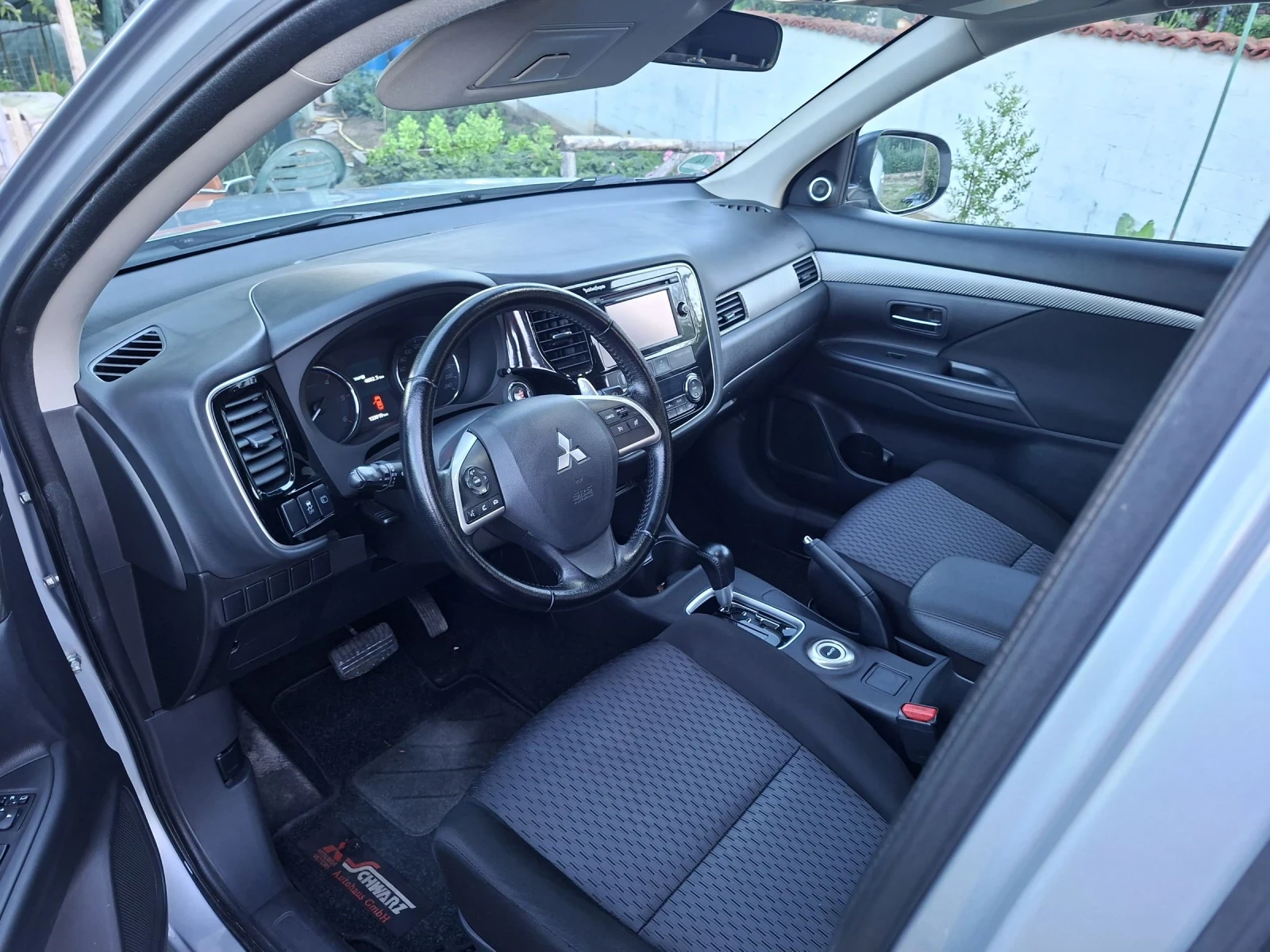 Mitsubishi Outlander 2, 2DID/4X4/AUTO/KEYLESS, снимка 14 - Автомобили и джипове - 54905458