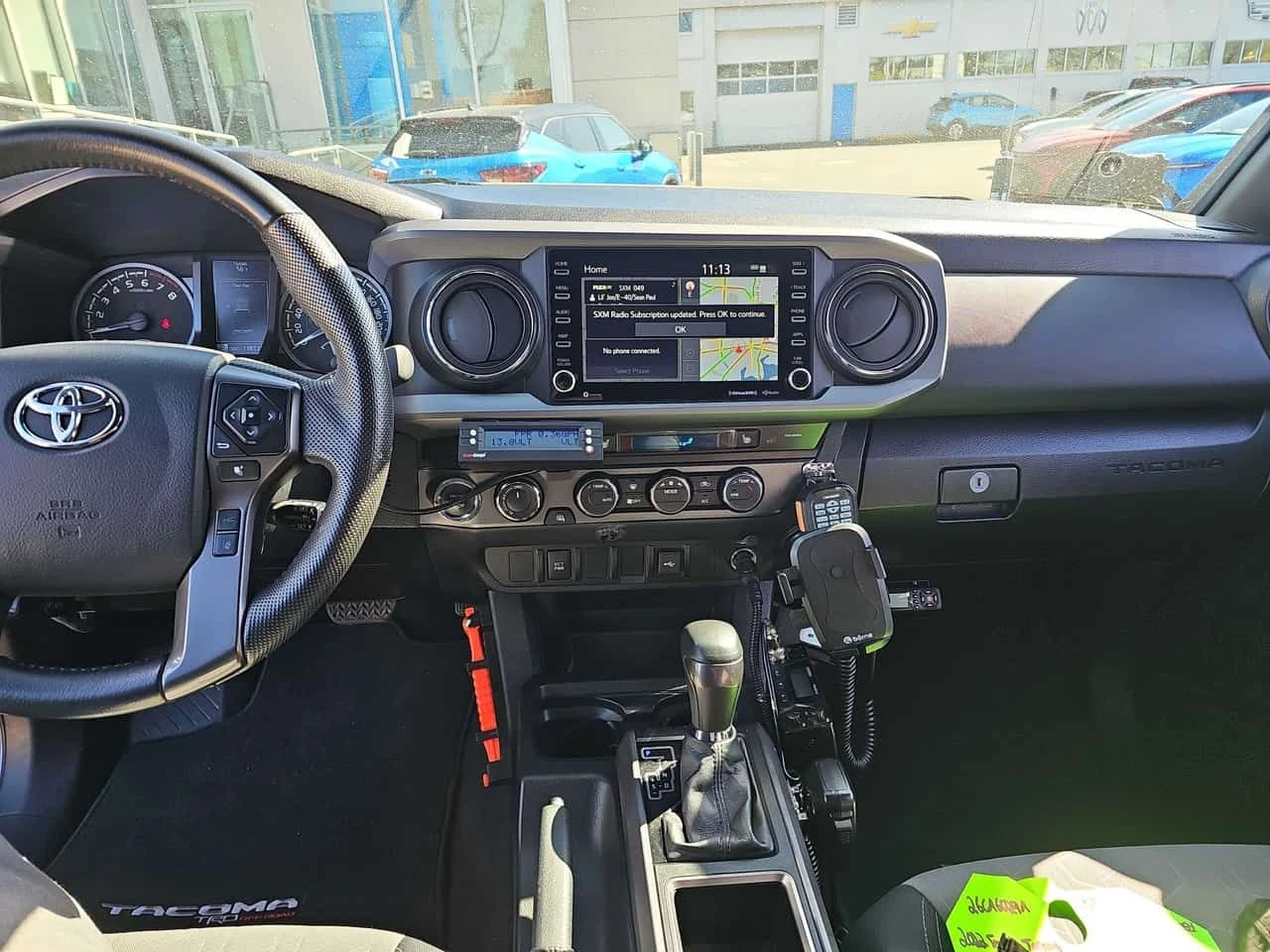 Toyota Tacoma * 4x4 Access Cab * CARFAX * МНОГО ДОБАВКИ, снимка 9 - Автомобили и джипове - 54144106