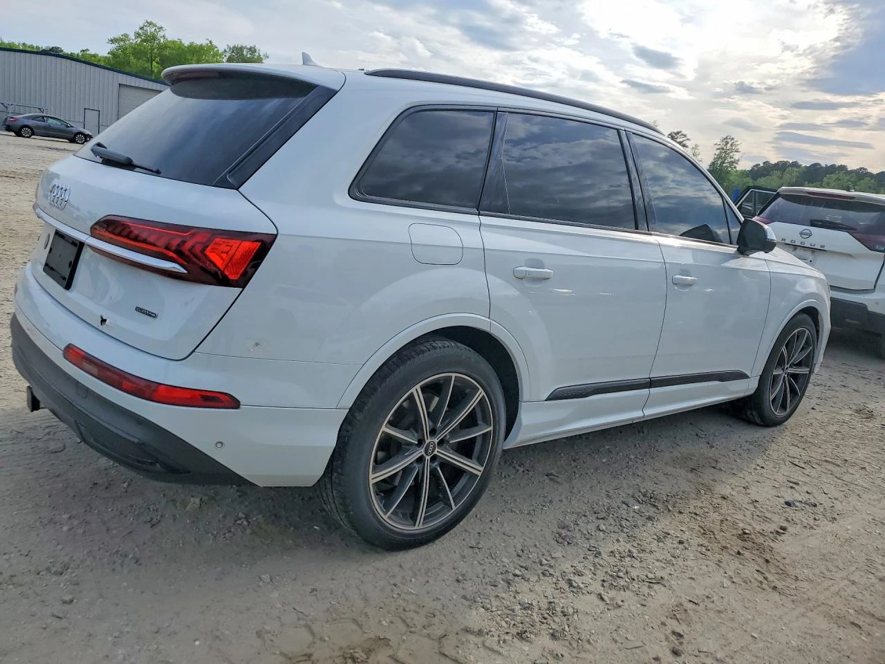 Audi Q7 PRESTIGE| HUD| 360| ���������| 400 ���� �� ����� | Mobile.bg � ����������� 3