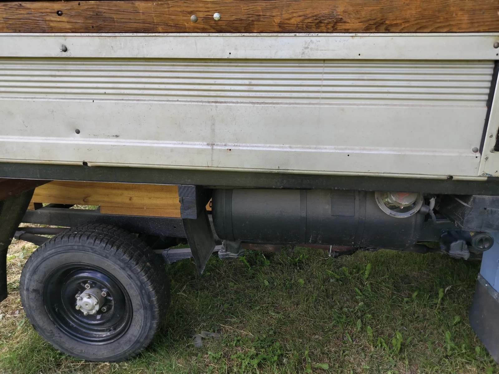 Uaz 3303 Бордови, снимка 3 - Автомобили и джипове - 54541080