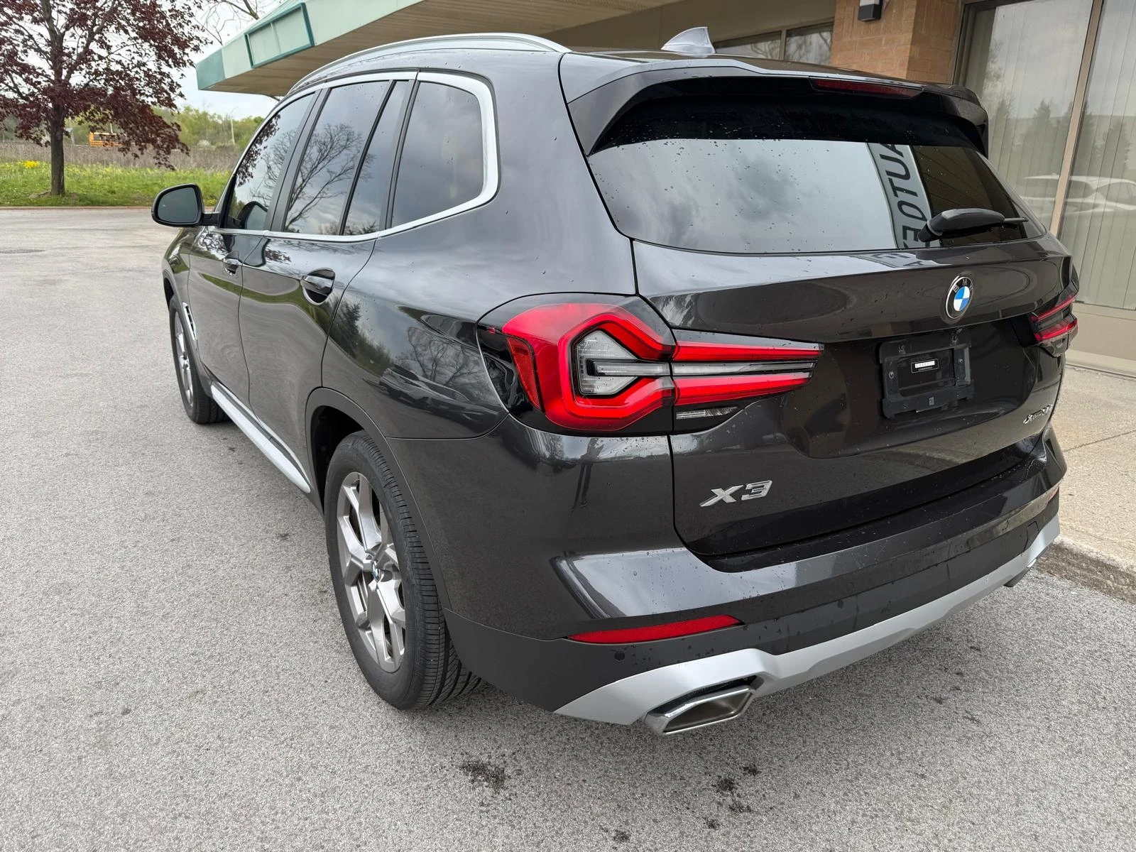 BMW X3 xDrive30i * ПОДГРЕВ * 2 КЛЮЧА * CARFAX, снимка 2 - Автомобили и джипове - 54592849