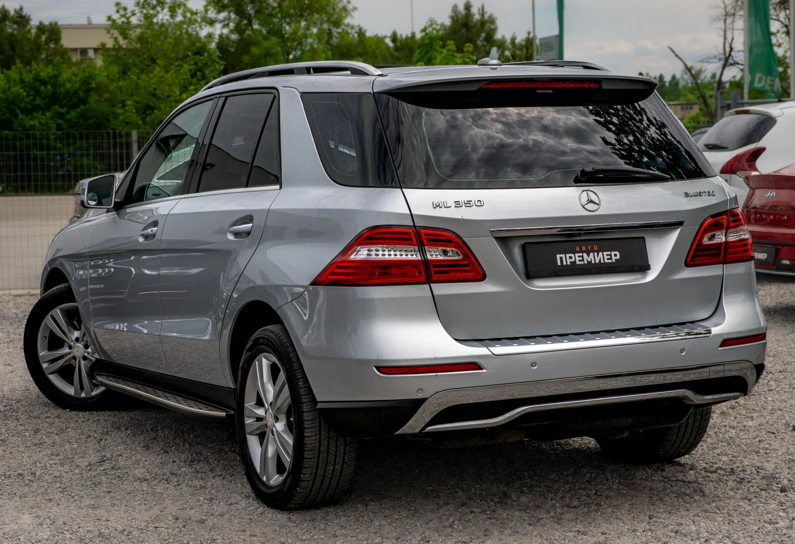 Mercedes-Benz ML 350 BlueTEC-4MATIC-РЕАЛНИ КМ-ГАРАНЦИЯ!, снимка 6 - Автомобили и джипове - 54608562