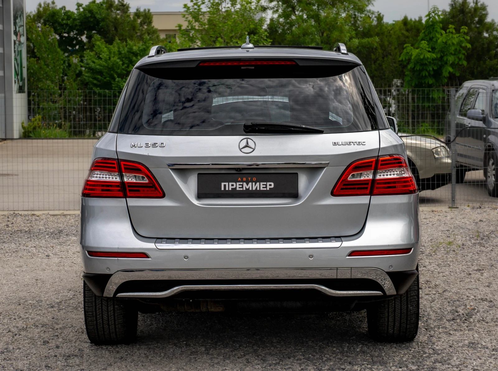 Mercedes-Benz ML 350 BlueTEC-4MATIC-РЕАЛНИ КМ-ГАРАНЦИЯ!, снимка 5 - Автомобили и джипове - 54608562